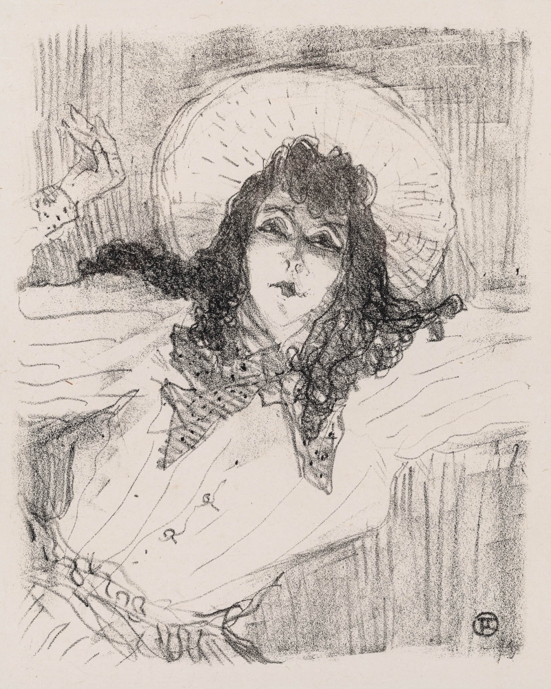 Porträt einer Frau mit lockigem Haar, in einem großen Hut, entspannt liegend, mit einem geheimnisvollen Ausdruck.