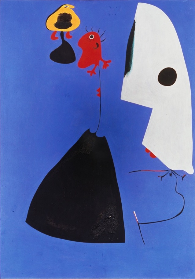Abstrakte Komposition mit roten und gelben Figuren auf blauem Hintergrund, ergänzt durch schwarze und weiße Formen.